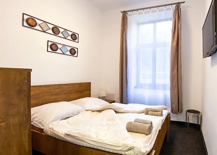 Sykora فندق Křivoklát